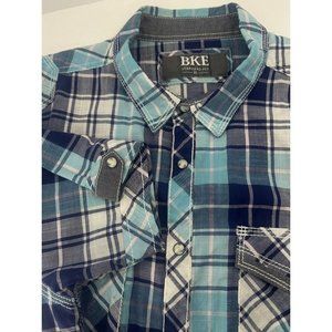 Mens XL Short Sleeve BKE Blue Plaid Fancy Snap Shirt